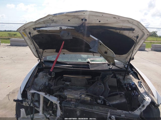 4T1BF1FK5EU324675 Toyota CAMRY SE