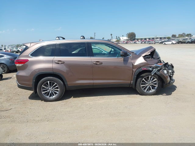 Toyota Highlander Xle 2019 5TDKZRFH4KS328408 Image 13