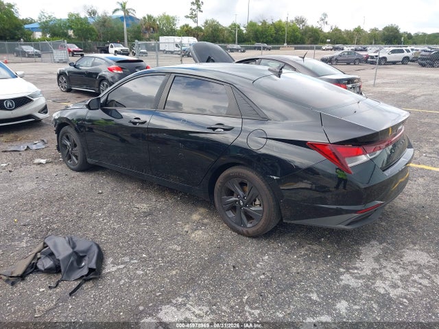 45978969 :رقم المزاد ، 5NPLM4AG9NH070157 vin ، 2022 Hyundai Elantra Sel مزاد بيع