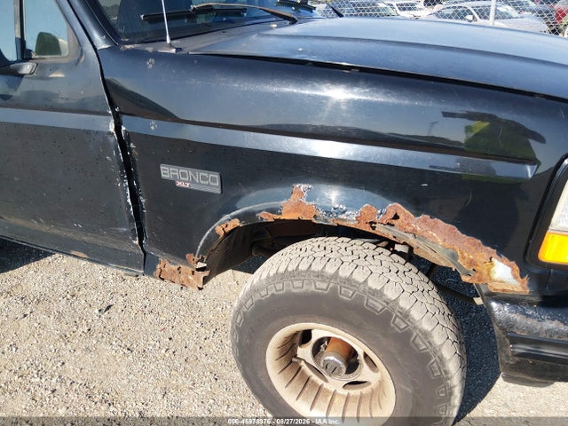 1995 Ford Bronco U100 მანქანა იყიდება აუქციონზე, vin: 1FMEU15H3SLB03800, აუქციონის ნომერი: 45978976