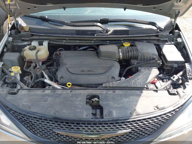2019 Chrysler Pacifica Touring Plus მანქანა იყიდება აუქციონზე, vin: 2C4RC1FG2KR532416, აუქციონის ნომერი: 45978998