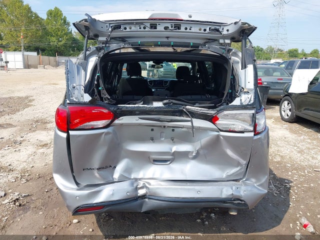 2019 Chrysler Pacifica Touring Plus მანქანა იყიდება აუქციონზე, vin: 2C4RC1FG2KR532416, აუქციონის ნომერი: 45978998