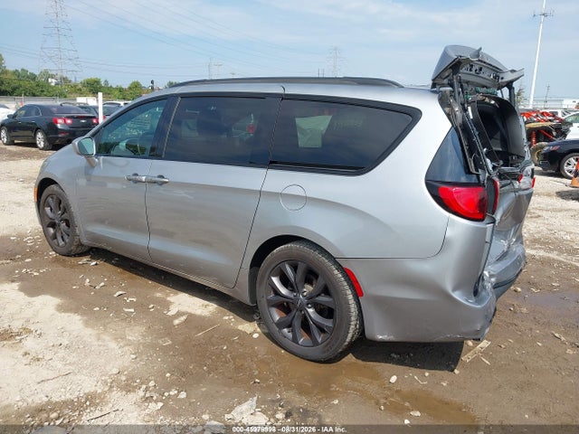2019 Chrysler Pacifica Touring Plus მანქანა იყიდება აუქციონზე, vin: 2C4RC1FG2KR532416, აუქციონის ნომერი: 45978998