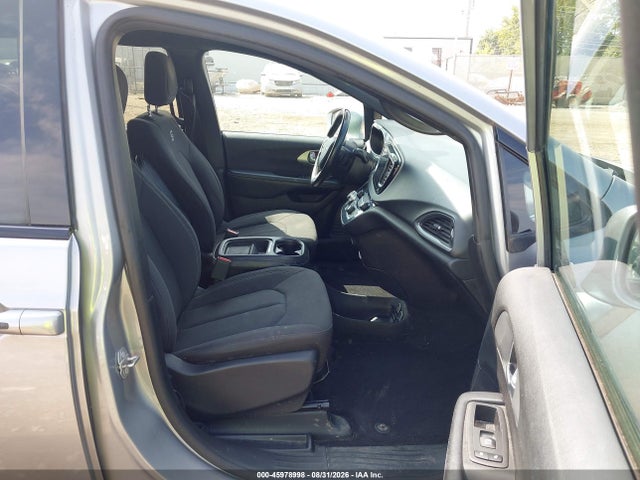 2019 Chrysler Pacifica Touring Plus მანქანა იყიდება აუქციონზე, vin: 2C4RC1FG2KR532416, აუქციონის ნომერი: 45978998
