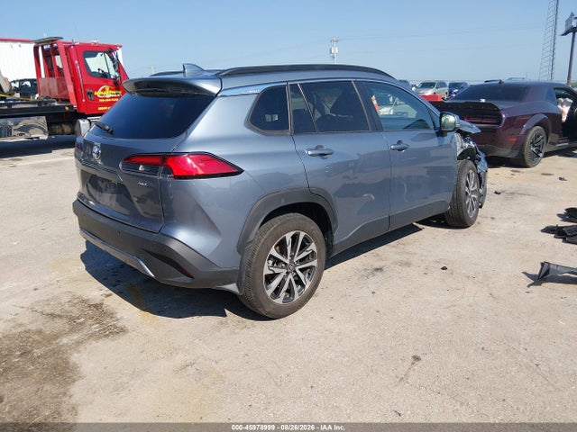45978999 :رقم المزاد ، 7MUDAAAG4PV070971 vin ، 2023 Toyota Corolla Cross Xle مزاد بيع