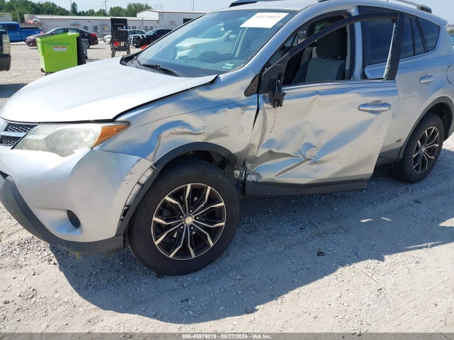 Продажа на аукционе авто 2014 Toyota Rav4 Le, vin: JTMZFREV1EJ008253, номер лота: 45979019