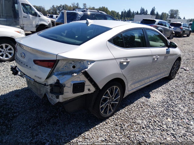 2020 Hyundai Elantra Limited მანქანა იყიდება აუქციონზე, vin: 5NPD84LF4LH517715, აუქციონის ნომერი: 45979045