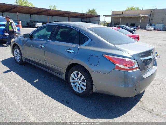 Nissan Altima 2.5 S 2014 1N4AL3AP7EC410587 Image 3