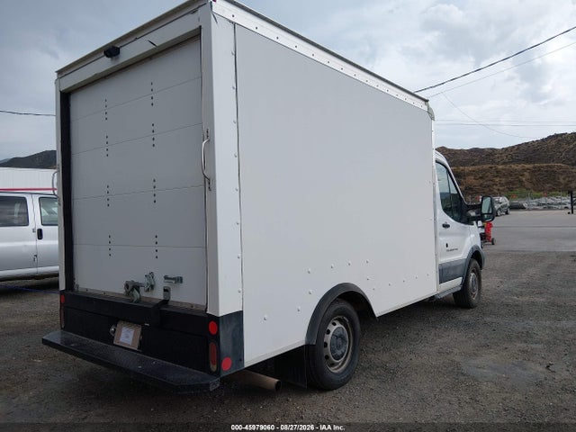 Ford Transit-250 Cutaway 2017 1FDYR5PM4HKB26534 Image 4
