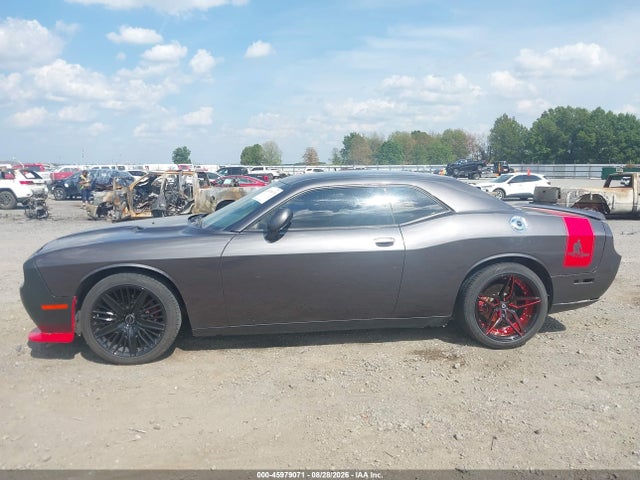 2013 Dodge Challenger Sxt მანქანა იყიდება აუქციონზე, vin: 2C3CDYAG9DH723797, აუქციონის ნომერი: 45979071