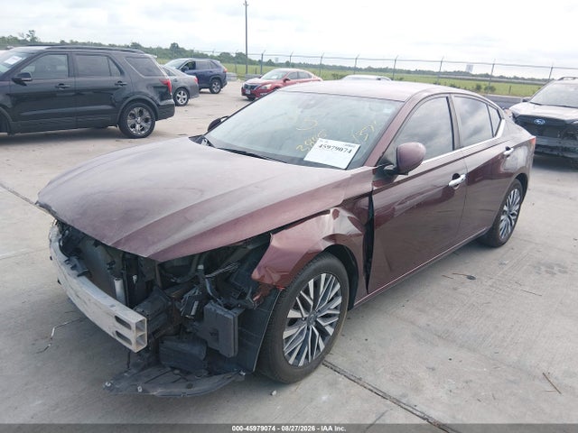 1N4BL4DV7PN313885 Nissan Altima Sv Fwd