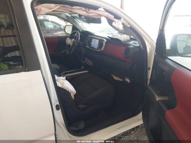 2023 Toyota Tacoma Sr5 მანქანა იყიდება აუქციონზე, vin: 3TYAX5GN8PT067861, აუქციონის ნომერი: 45979085