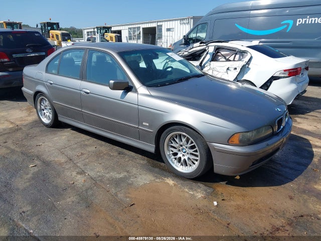 2003 Bmw 530ia მანქანა იყიდება აუქციონზე, vin: WBADT63483CK32646, აუქციონის ნომერი: 45979130