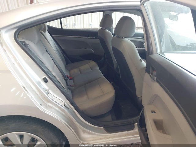 Продажа на аукционе авто 2017 Hyundai Elantra Se, vin: 5NPD74LF0HH100165, номер лота: 45979132