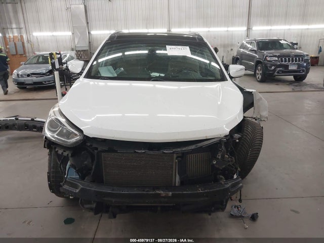 Продаж на аукціоні авто 2017 Hyundai Santa Fe Sport 2.0t Ultimate, vin: 5XYZWDLA2HG466519, номер лоту: 45979137