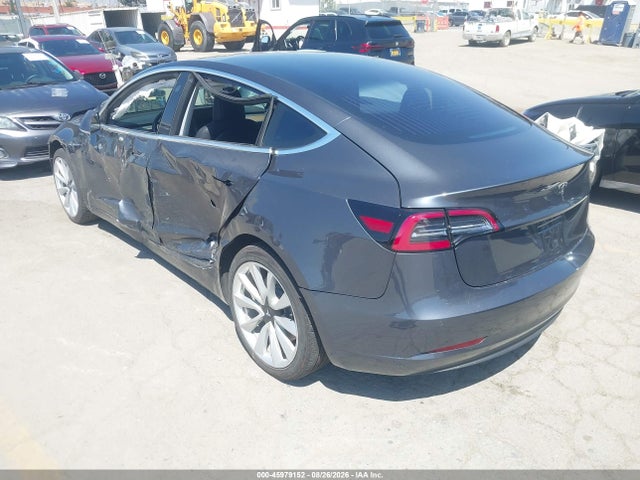 Tesla Model 3 Long Range/mid Range 2018 5YJ3E1EA5JF012086 Image 3
