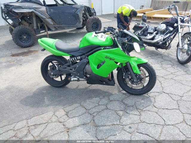2008 Kawasaki Ex650 A მანქანა იყიდება აუქციონზე, vin: JKAEXEA128A040229, აუქციონის ნომერი: 45979166