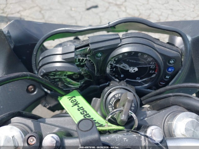2008 Kawasaki Ex650 A მანქანა იყიდება აუქციონზე, vin: JKAEXEA128A040229, აუქციონის ნომერი: 45979166