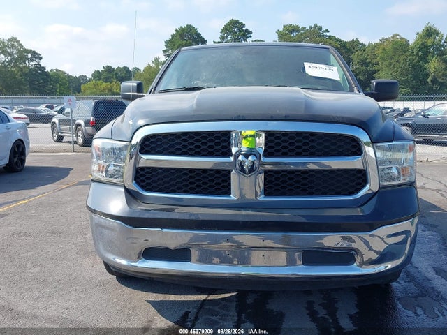 45979209 :رقم المزاد ، 1C6RR6GG6JS317510 vin ، 2018 Ram 1500 Slt  4x2 6'4 Box مزاد بيع
