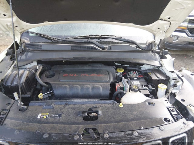 45979220 :رقم المزاد ، 3C4NJDBB1KT682871 vin ، 2019 Jeep Compass Latitude مزاد بيع