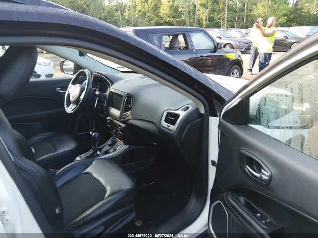 45979220 :رقم المزاد ، 3C4NJDBB1KT682871 vin ، 2019 Jeep Compass Latitude مزاد بيع