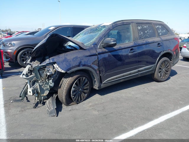 2020 Mitsubishi Outlander Le 2.4/se 2.4/sel 2.4/sp 2.4 მანქანა იყიდება აუქციონზე, vin: JA4AD3A32LZ046555, აუქციონის ნომერი: 45979223