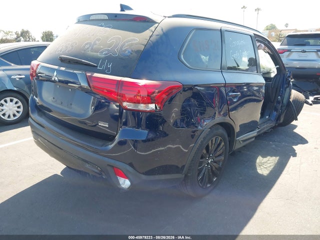 2020 Mitsubishi Outlander Le 2.4/se 2.4/sel 2.4/sp 2.4 მანქანა იყიდება აუქციონზე, vin: JA4AD3A32LZ046555, აუქციონის ნომერი: 45979223
