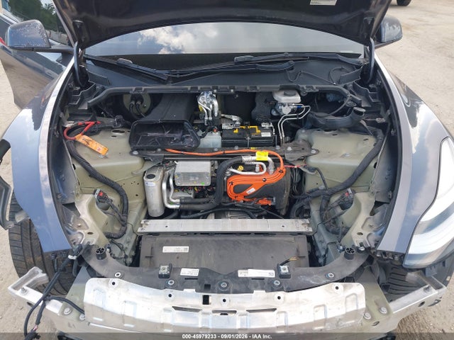 7SAYGDEE1NF377894 Tesla Model Y Long Range Dual Motor All-wheel Drive