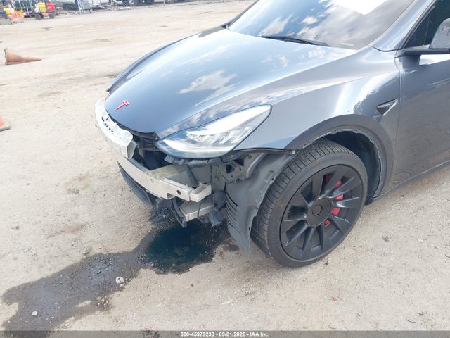 7SAYGDEE1NF377894 Tesla Model Y Long Range Dual Motor All-wheel Drive