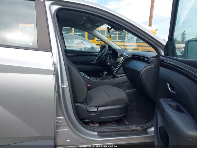 5NMJACAE8PH262565 Hyundai TUCSON SE