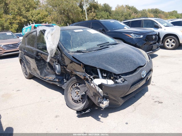 Продажа на аукционе авто 2016 Toyota Prius C Two, vin: JTDKDTB3XG1126179, номер лота: 45979249