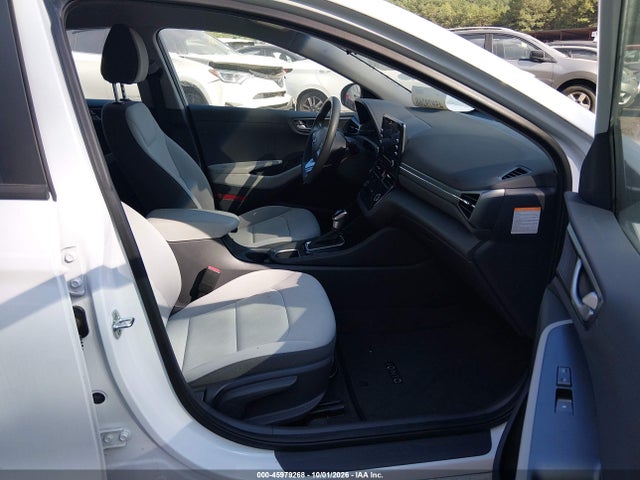 Продаж на аукціоні авто 2021 Hyundai Ioniq Hybrid Blue, vin: KMHC65LCXMU247857, номер лоту: 45979268