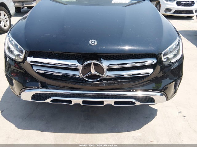 45979267 :رقم المزاد ، W1N0G8DBXLF828038 vin ، 2020 Mercedes-benz Glc 300 مزاد بيع
