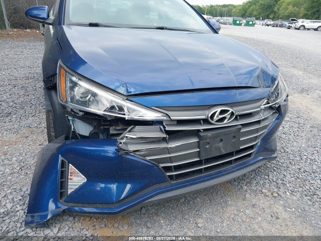 Продажа на аукционе авто 2020 Hyundai Elantra Se, vin: 5NPD74LF9LH608983, номер лота: 45979293