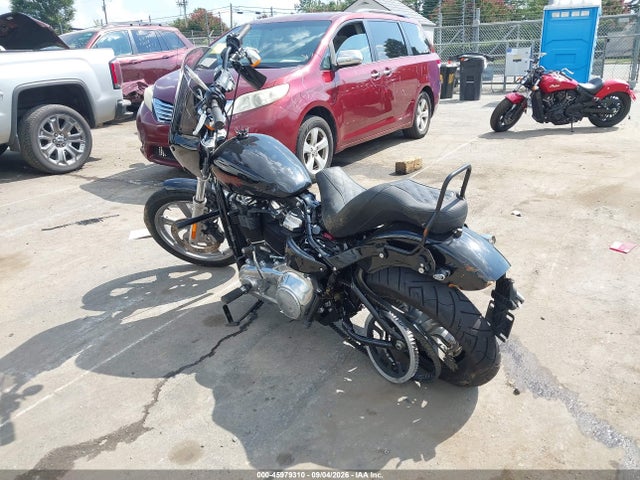 45979310 :رقم المزاد ، 1HD1BVJ12RB046111 vin ، 2024 Harley-davidson Fxst مزاد بيع