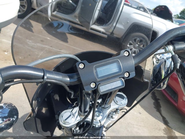 45979310 :رقم المزاد ، 1HD1BVJ12RB046111 vin ، 2024 Harley-davidson Fxst مزاد بيع