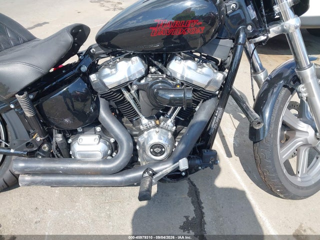 45979310 :رقم المزاد ، 1HD1BVJ12RB046111 vin ، 2024 Harley-davidson Fxst مزاد بيع