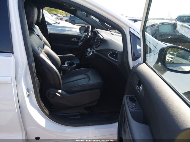 Aukcja sprzedaży 2025 Chrysler Pacifica Select, vin: 2C4RC1BG8SR560629, numer aukcji: 45979320