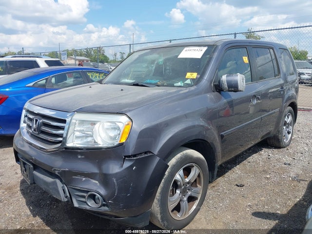 2015 Honda Pilot Se მანქანა იყიდება აუქციონზე, vin: 5FNYF4H33FB055107, აუქციონის ნომერი: 45979328