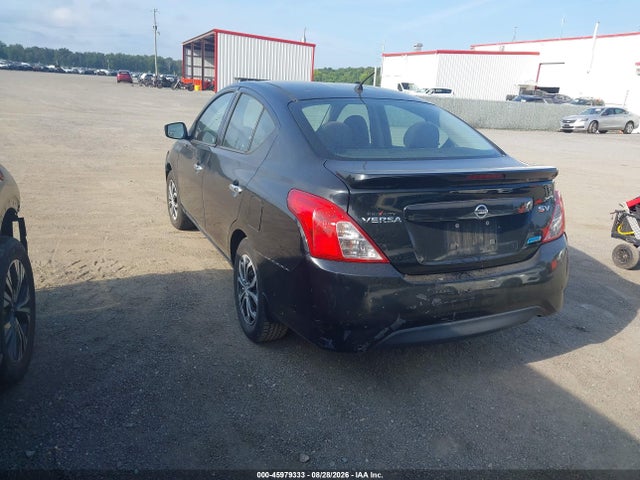 2015 Nissan Versa 1.6 Sv მანქანა იყიდება აუქციონზე, vin: 3N1CN7APXFL831832, აუქციონის ნომერი: 45979333