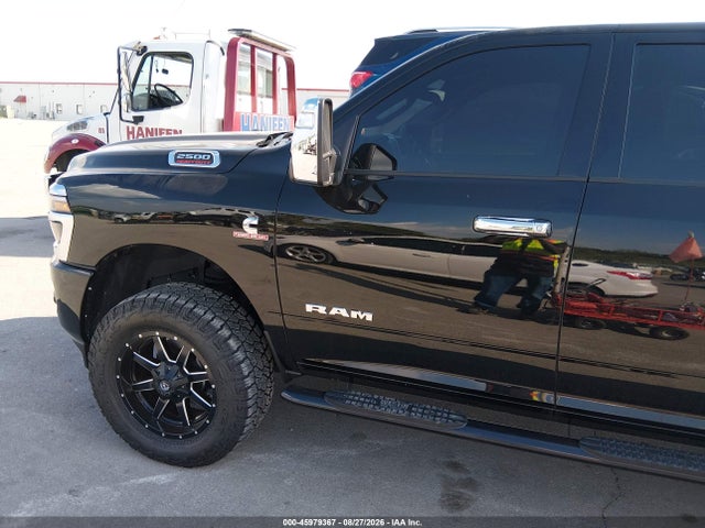 Aukcja sprzedaży 2025 Ram 2500 Laramie  4x4 6'4 Box, vin: 3C6UR5FL8SG530650, numer aukcji: 45979367