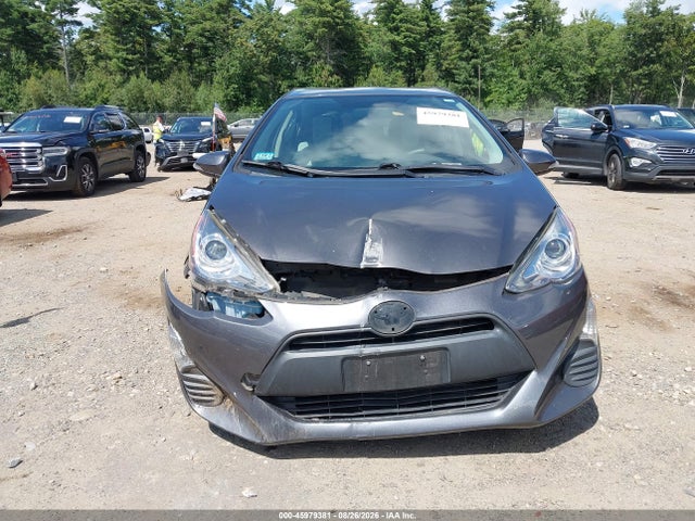 Toyota Prius C One 2016 JTDKDTB32G1590633 Image 12