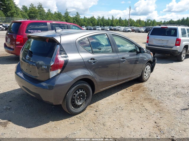 Toyota Prius C One 2016 JTDKDTB32G1590633 Image 4