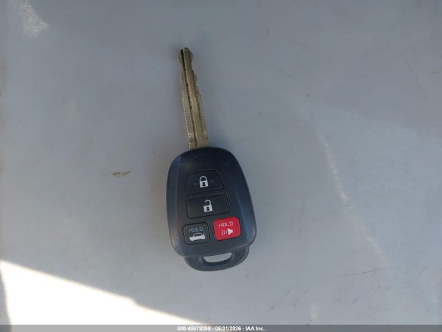 45979399 :رقم المزاد ، 4T1BF1FK5GU160718 vin ، 2016 Toyota Camry Se مزاد بيع