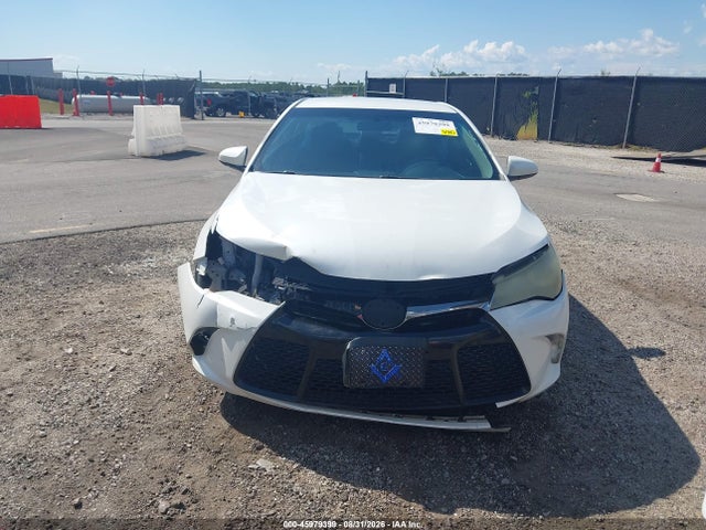 45979399 :رقم المزاد ، 4T1BF1FK5GU160718 vin ، 2016 Toyota Camry Se مزاد بيع