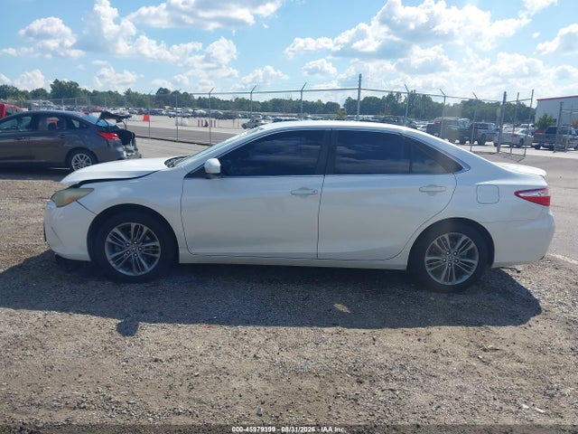 45979399 :رقم المزاد ، 4T1BF1FK5GU160718 vin ، 2016 Toyota Camry Se مزاد بيع