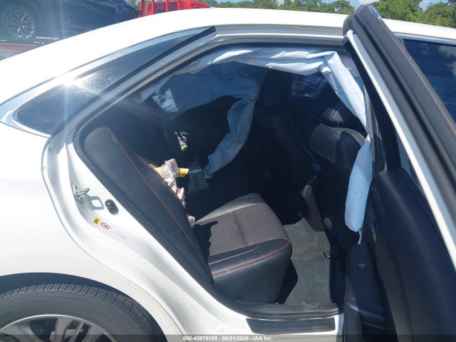 45979399 :رقم المزاد ، 4T1BF1FK5GU160718 vin ، 2016 Toyota Camry Se مزاد بيع