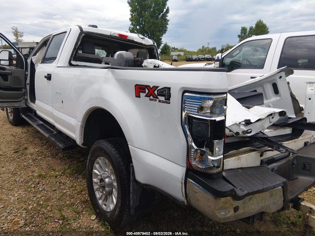 1FT8W3BN5MED01335 Ford F-350 Xlt