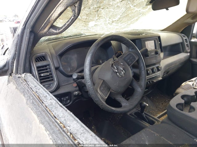 45979404 :رقم المزاد ، 3C6UR5CL4LG212854 vin ، 2020 Ram 2500 Tradesman  4x4 6'4 Box مزاد بيع