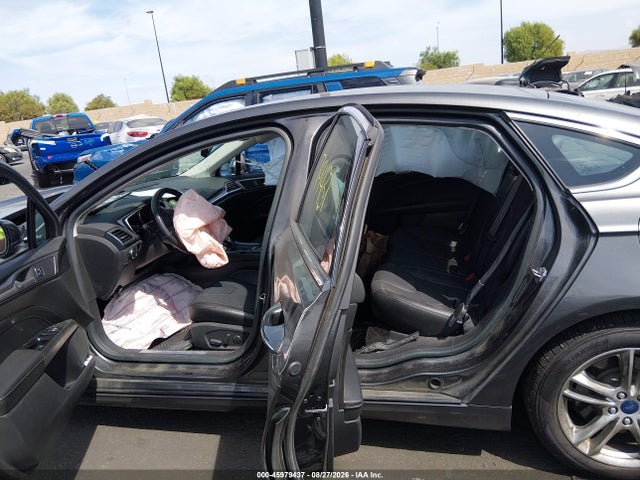 3FA6P0SUXFR173755 Ford Fusion Energi Titanium